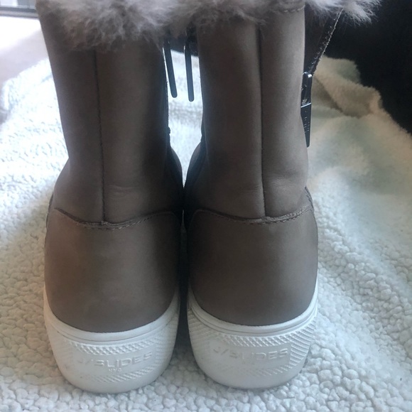 J Slides Faux Fur Platform Boot - Picture 3 of 7